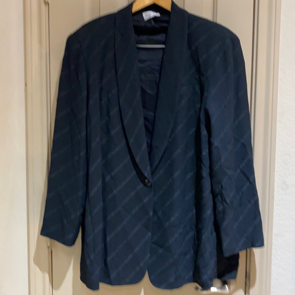 Tamotsu blazer.